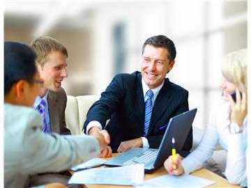 英國(guó)職場(chǎng)學(xué)位等級(jí)對(duì)收入影響顯著