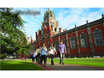 英倫名校之皇家霍洛威學(xué)院--全球美麗十六大校園之一