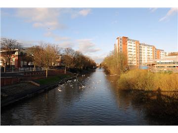 英倫名校之德蒙福特大學(xué)--英國的鞋履制造中心