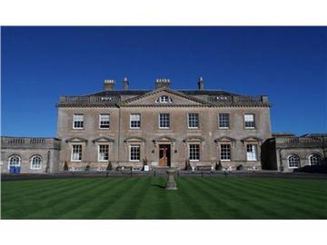 英倫名校之巴斯泉大學(xué)--羅馬遺城里的創(chuàng)造名校