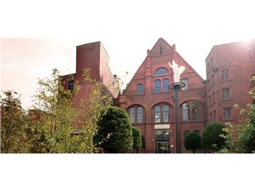 英國(guó)留學(xué)熱門院校之利物浦霍普大學(xué)--公園里的寧?kù)o角落