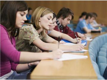 英國中介費(fèi)用大揭底