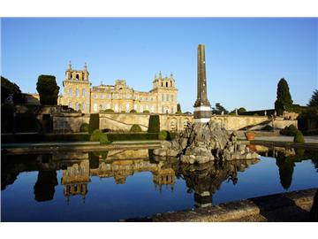 從007電影中看英國的景點(diǎn)