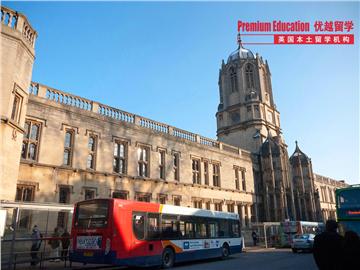 好的英國留學(xué)中介，除了有資質(zhì)還要滿足哪些條件