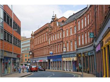 英國留學(xué)申請要提前一年嗎，什么時間段申請好