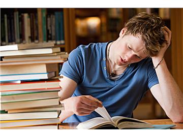 出國(guó)留學(xué)績(jī)點(diǎn)怎么算，想申請(qǐng)英國(guó)大學(xué)的