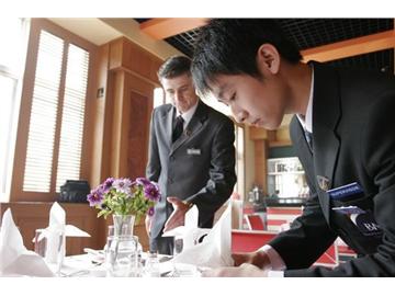 酒店管理專業(yè)去英國留學(xué)，選擇哪些院校好