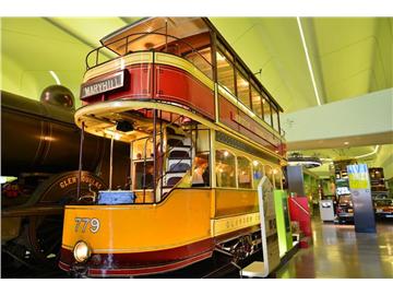 在英國想去旅游，選擇什么交通方式好呢