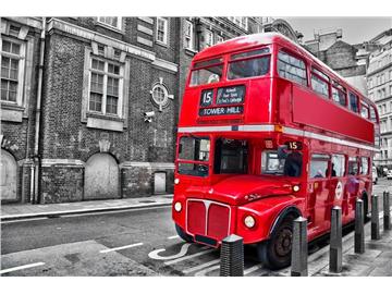 在英國想去旅游，選擇什么樣的交通方式比較好