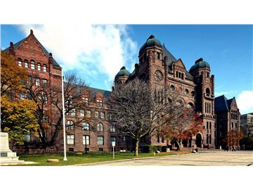 英國(guó)中學(xué)留學(xué)，課程考試與國(guó)內(nèi)有什么不同？