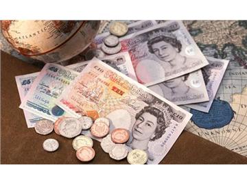 2017新英國留學(xué)各費用一覽表！