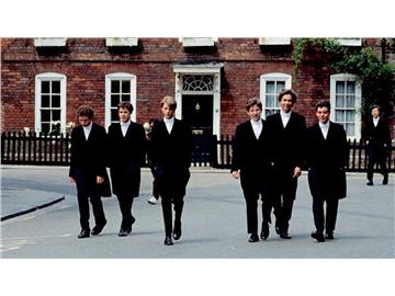 申請英國中學(xué)留學(xué)的條件是怎樣的?怎樣準(zhǔn)備才靠譜？