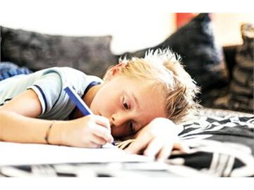 美國一小學竟然零家庭作業(yè)