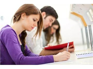  美國(guó)留學(xué)的熱門(mén)專(zhuān)業(yè)，你得清楚