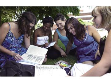 美國留學(xué)申請文書，應(yīng)該怎么寫